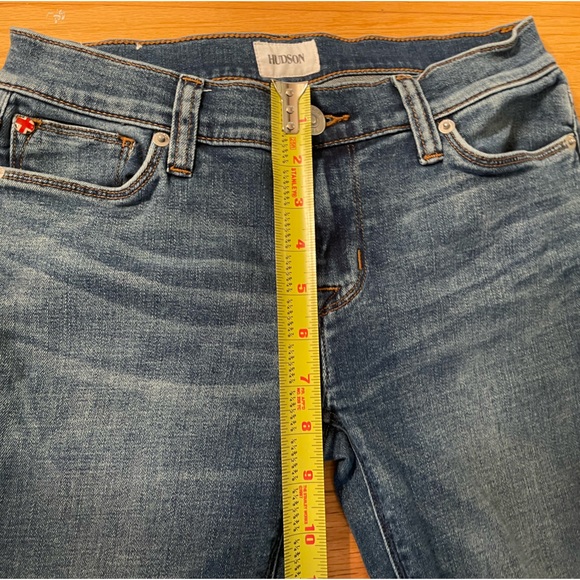 EUC Women’s Hudson Krista Super Skinny Medium Wash Cotton distressed jeans sz 26 - Picture 7 of 13